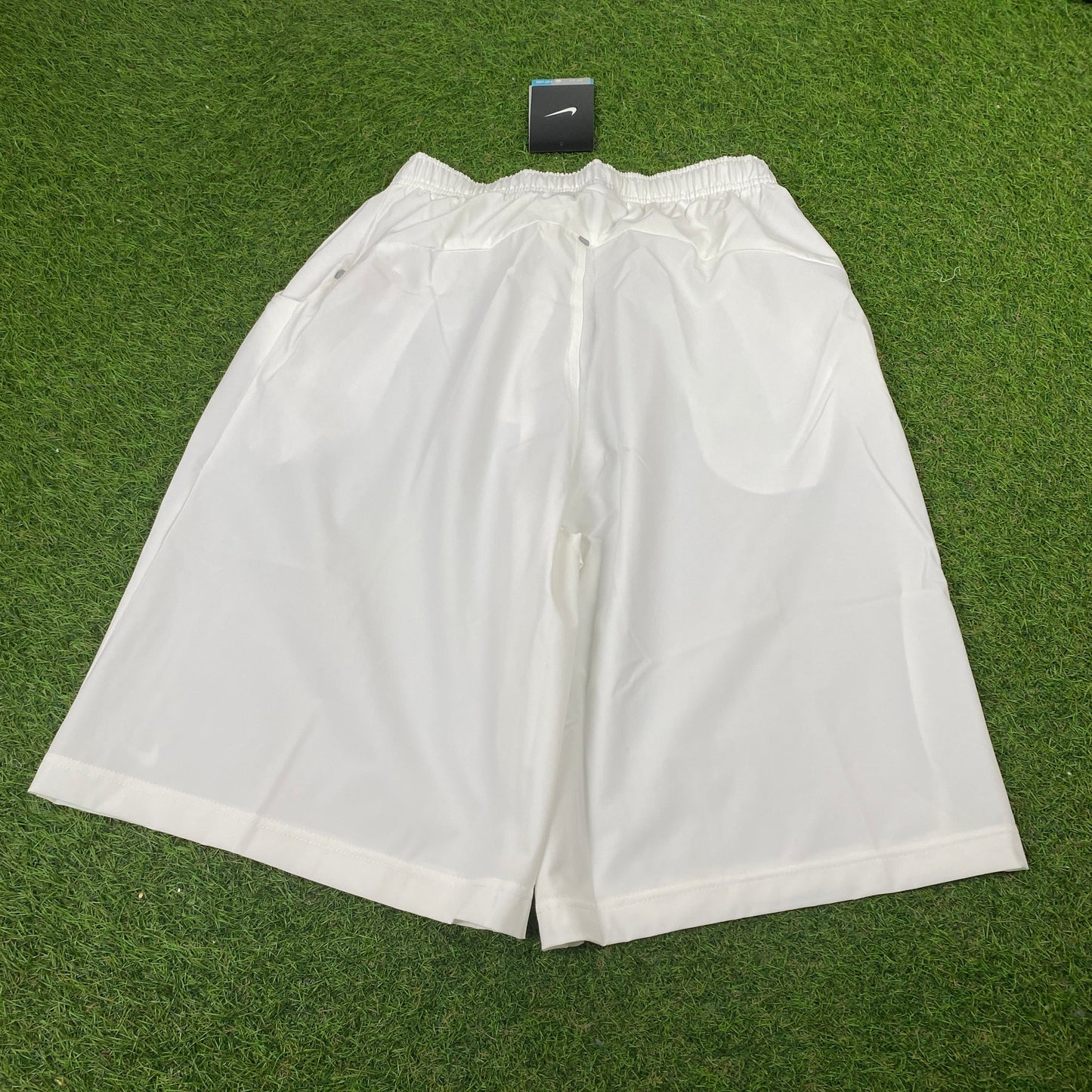 00s Nike Court Shorts White Small