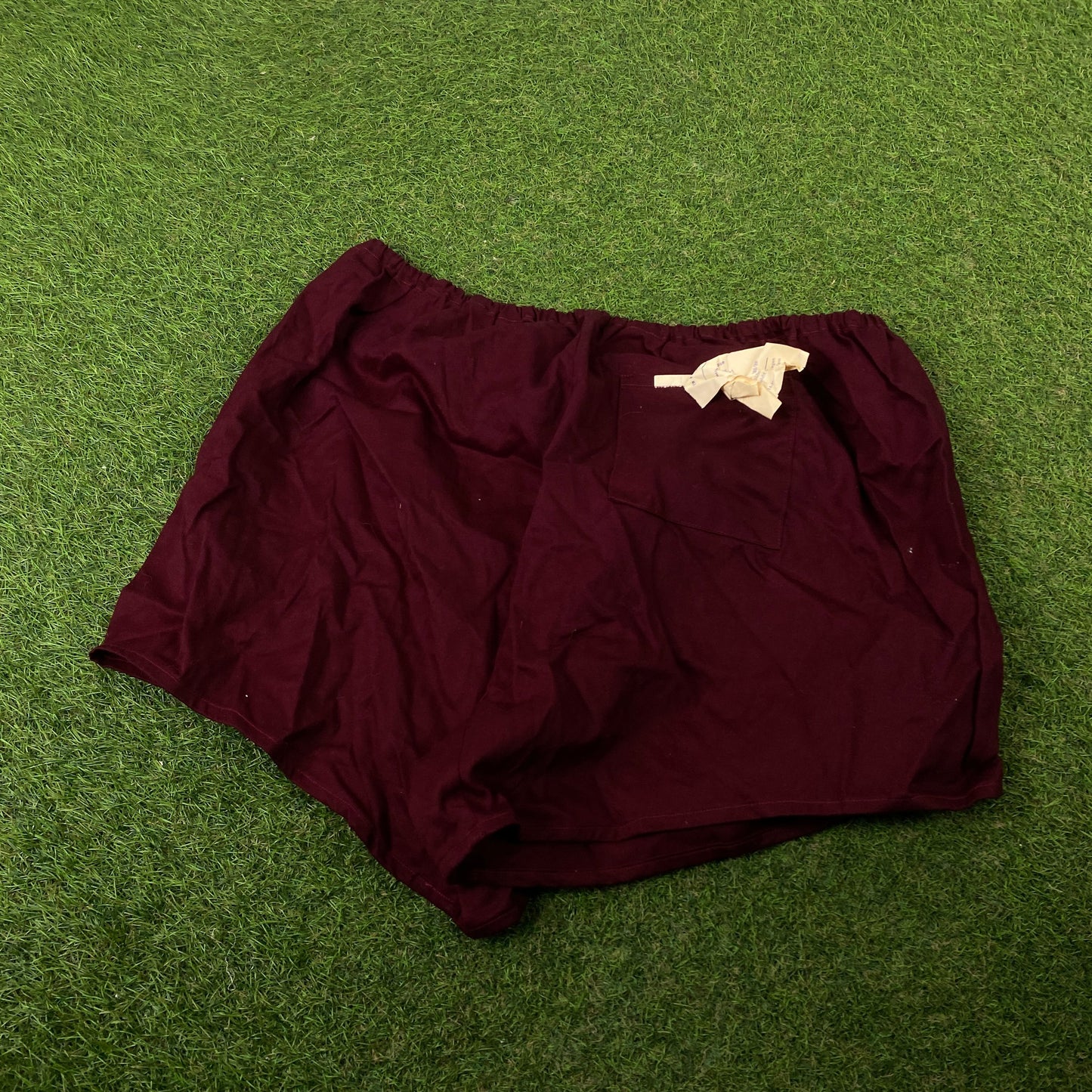Retro Sprinter Shorts Red XL