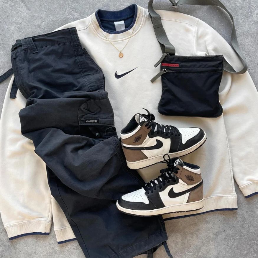 Premium Outfit Mystery Box - Vintage Box