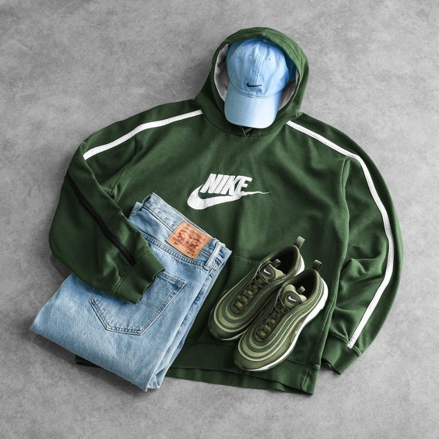Premium Outfit Mystery Box - Vintage Box