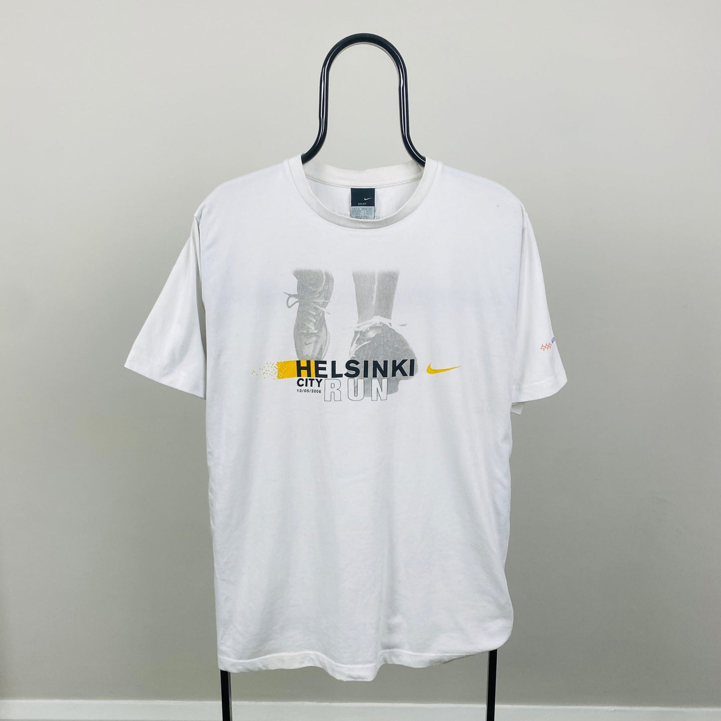00s Nike Helsinki Marathon T-Shirt White Medium