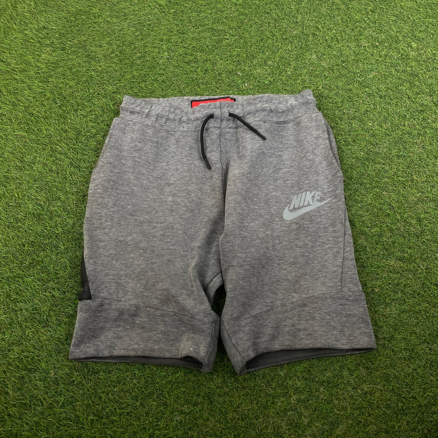 00s Nike Tech Fleece Shorts Grey XS