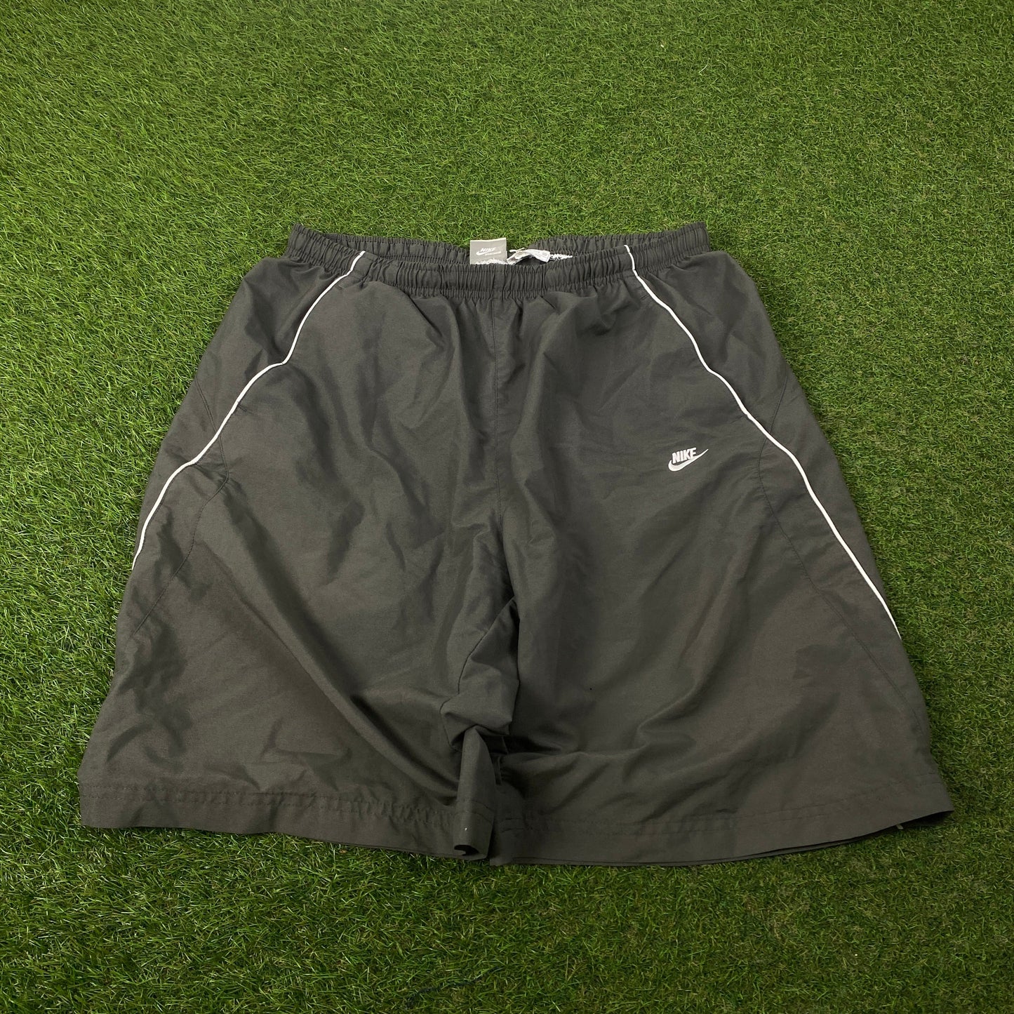 00s Nike Piping Shorts Grey Large
