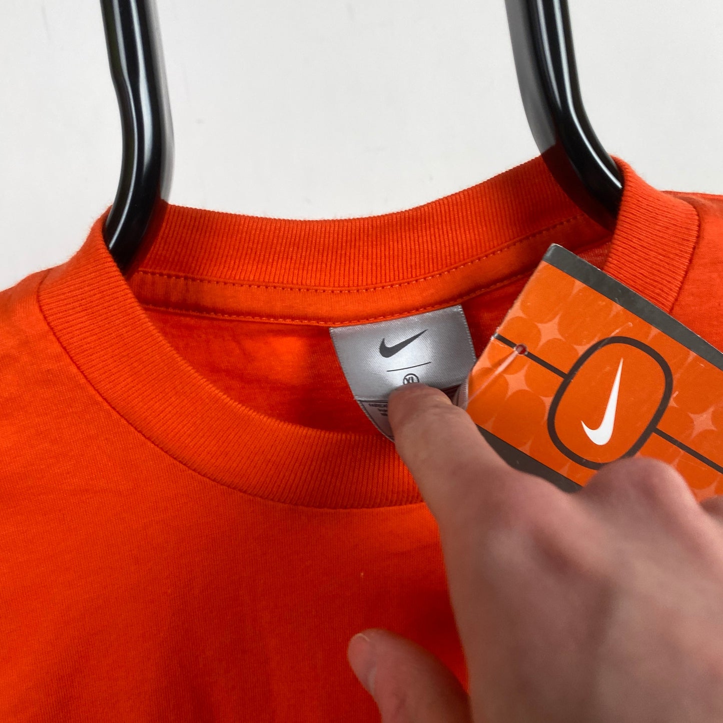 00s Nike T-Shirt Orange Small