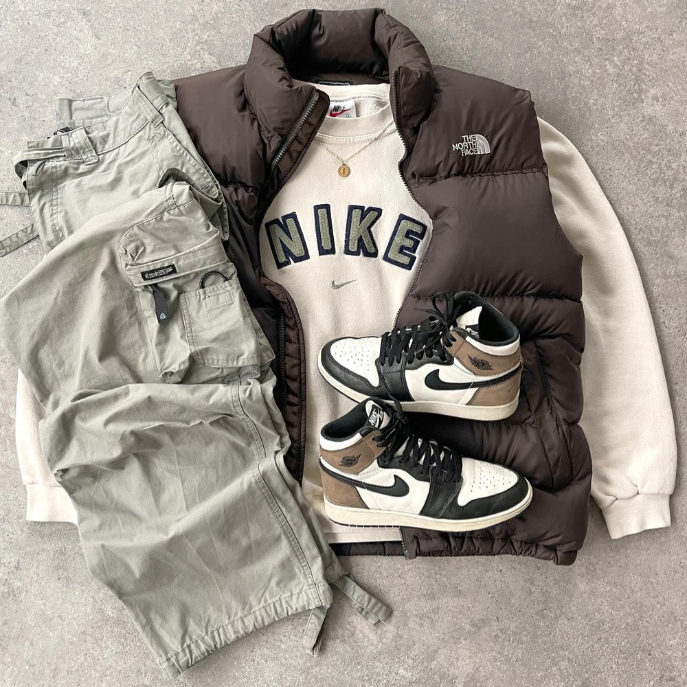 Premium Outfit Mystery Box - Vintage Box