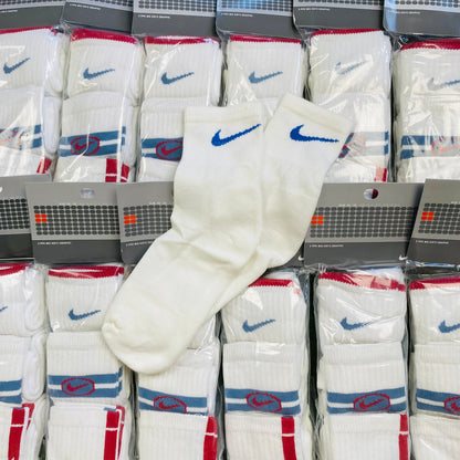 Vintage Nike Socks White Blue UK6 - 12