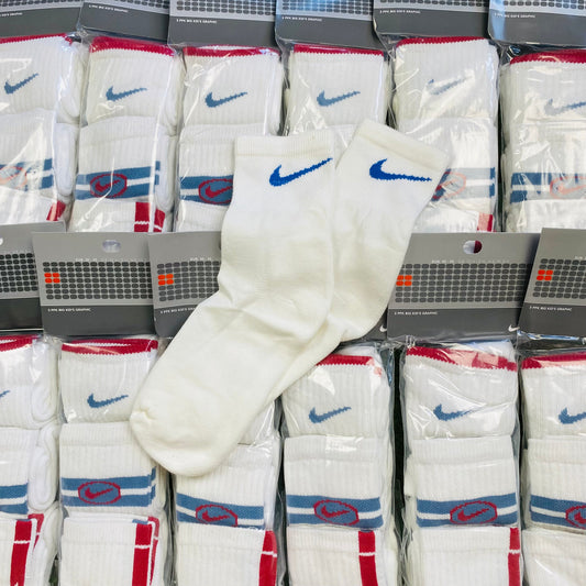 Vintage Nike Socks White Blue UK6 - 12