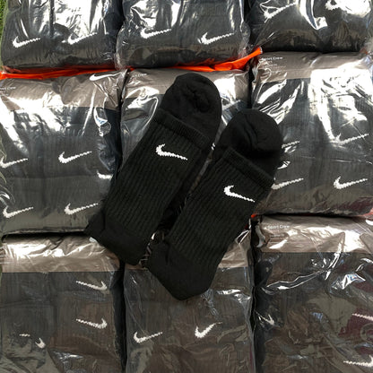 Vintage Nike Socks Black UK8 - 15